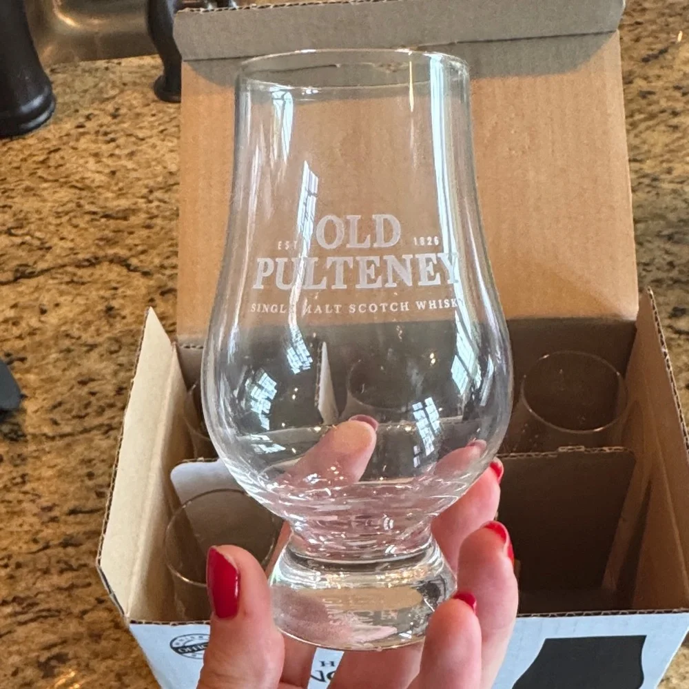 Glencairn Whisky Glass Set of 6, original box. One small chip. - Picture 2 of 4